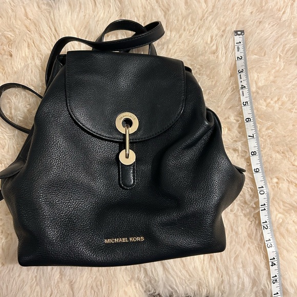 Michael Kors small black backpack - Picture 6 of 12